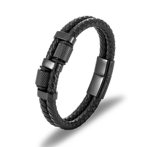 Caldo Trendy doppio strato genuino <span class=keywords><strong>bracciali</strong></span> <span class=keywords><strong>in</strong></span> <span class=keywords><strong>pelle</strong></span> Stingray da uomo artigianale celtico inciso involucro magnetico di colore nero - Product Image 1