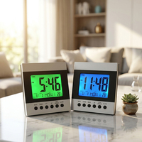 Moderner Japanischer Funkwecker mit LCD-Display, Elektronischer Kalender, Datum, Temperatur, Hintergrundbeleuchtung, Schlummerfunktion und Batteriebetrieb