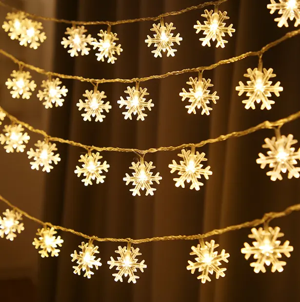 Snowflakes String Light LED Christmas Decor for Home Bar Hanging Garland Christmas Tree Decor Ornament Xmas Gift New Year Eve