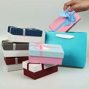 Bolsas de Regalo Clásicas de Papel Kraft Reciclado Personalizadas con Asas Largas, Impresión Digital Offset para Empaque, Novedad 2026 - Product Image 4