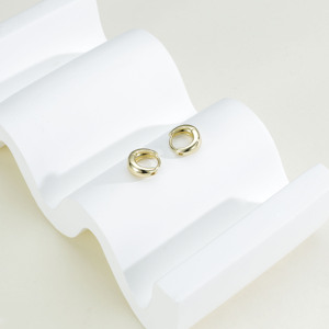 Lot de 6 paires de boucles d'oreilles créoles en laiton couleur or 14K, boucles d'oreilles simples à boucle large, polyvalentes pour le quotidien, vente en gros usine. - Product Image 2