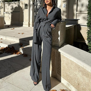 Completo Casual a Due Pezzi con Bottoni Grigio Scuro a Righe, Set con Pantaloni a Gamba Larga e Camicia per <span class=keywords><strong>Donna</strong></span> - Product Image 1