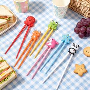 Palillos de Silicona Biodegradables NEWELL con Empuñadura Elástica, Acabado Espejo, Diseño Atractivo para Bebés, Uso Diario en Restaurantes - Product Image 3