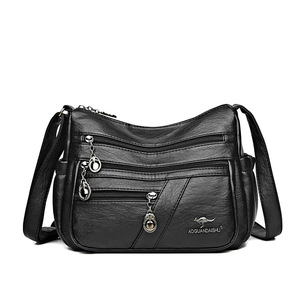 กระเป๋าคุณแม่คนใหม่ กระเป๋าหนัง PU นุ่มหลายช่อง ดีไซน์เรียบหรู ซิปโพลีเอสเตอร์ กระเป๋าสะพายข้าง แทนจิง - Product Image 1