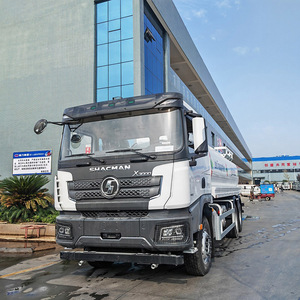 Camión Cisterna de Agua Shacman de 20m3, Camión de Riego para Transporte - Product Image 1