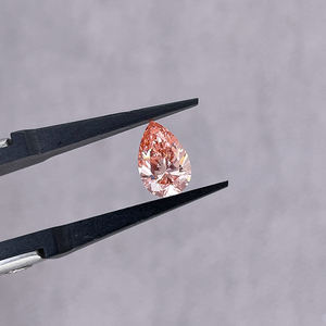 เพชรทรงลูกแพร์ RST 1 กะรัต 2 กะรัต เพชร CVD ที่เพาะเลี้ยงในห้องปฏิบัติการ สีชมพูสดใสแฟนซี พร้อมใบรับรอง IGI - Product Image 2