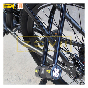 Lucchetto a U Antifurto ART3 di Alta Qualità in Acciaio Temprato con Allarme 120dB, Certificato CE, Grado di Protezione IP67 per Biciclette e Motociclette - Product Image 3