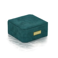 Vente en gros de boîte d'emballage en flanelle vert foncé nouveau design exquis pour le stockage de bijoux ensemble de boîte à bijoux octogonale avec logo personnalisé