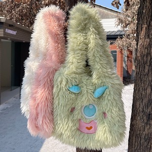 Bolso de Peluche con Diseño de Monstruo Adorable, Combinación de Colores Blanco, Rosa y Verde, Cierre Magnético, para Niñas, Estilo Otoño-Invierno - Product Image 3