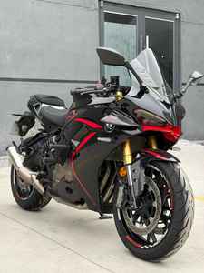 Moto de course QJMOTOR SRK600 à refroidissement liquide 600cc - Product Image 4