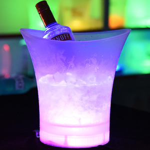 <span class=keywords><strong>5L</strong></span> bière en plastique PP éclairé meilleur vendeur LED seau à glace - Product Image 2