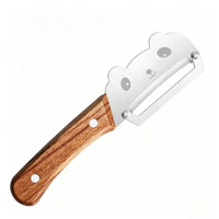 Nieuwe multifunctionele schilmes met houten handvat, nieuwe roestvrijstalen fruit- en groenteschiller voor pompoen en sla.