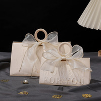 Boîte à dragées élégante en bois avec logo personnalisé, gaufrée, pour mariage, avec sac cadeau en papier et nœud en ruban, souvenir, vente en gros