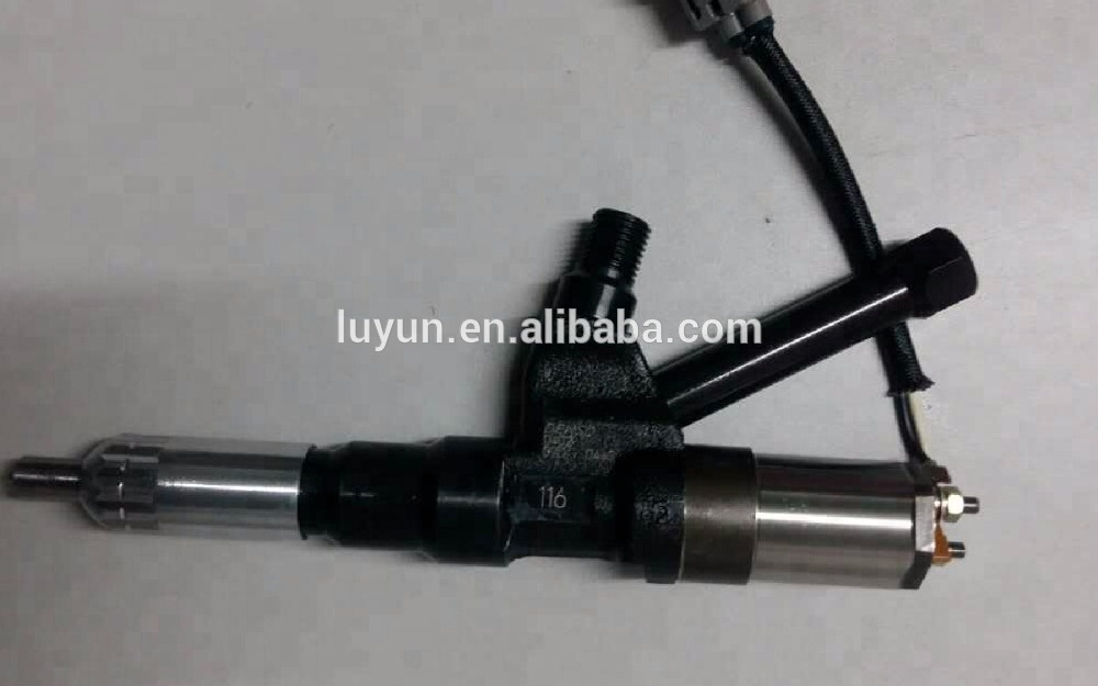 Hot sale  Diesel Fuel Injector 095000-0401 095000-0402 095000-0404 Common Rail  Injector 23910-1163 For HINO P11C