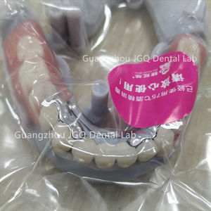Prothèses fixes amovibles avec dents en métal en acrylique Externalisation de laboratoire dentaire Services complets - Product Image 3