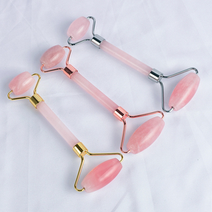 2025 Top bán ngọc bích mặt con lăn tinh khiết tự nhiên Rose Quartz con lăn chăm sóc da công cụ biểu tượng tùy chỉnh màu Hồng tinh thể đá massage con lăn - Product Image 3