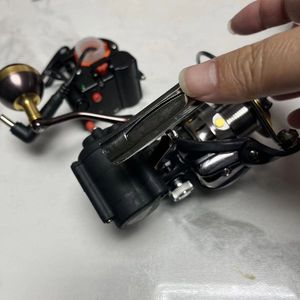 Carrete de Pesca Eléctrico con Alarma Automática para Lanzamientos Largos, Carrete de Pesca Giratorio Eléctrico 3000 5000 6000 - Product Image 3