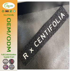 100 ° ป้ายติดเสื้อผ้าแบบรีดติด ตัวอักษรแบบกำหนดเอง C Wash Stable ป้ายแบรนด์นูนลายความถี่สูง ป้ายโลโก้นูนลาย สำหรับเสื้อผ้า - Product Image 1