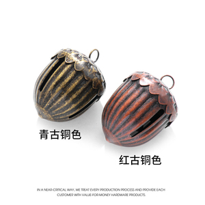 Nouveau design <span class=keywords><strong>en</strong></span> stock Cloche pomme de pin de Noël Cloche à glands <span class=keywords><strong>en</strong></span> fer brun Cloche à décor - Product Image 4