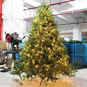 Nuevo Modelo 2024 Árbol de Navidad de <span class=keywords><strong>Abeto</strong></span> <span class=keywords><strong>Canadiense</strong></span> y Pino Noble Totalmente de PE Luminoso de Alta Gama Ecológico para Decoraciones Navideñas del Hogar - Product Image 3