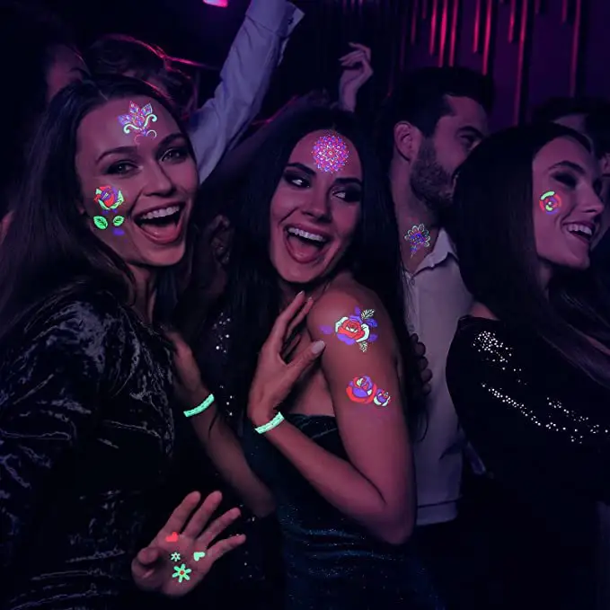 Benutzer definierte leuchtende fluor zierende Wasser übertragung Temporäre Tattoo Aufkleber Rave Party liefert Dekoration UV Glow In The Dark Tattoos