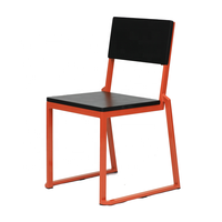 Fournisseur fiable, chaise vintage en acier de style industriel avec siège en bois, mobilier de café, hôtel, restaurant, chaise de salle à manger