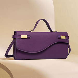 <span class=keywords><strong>Borsa</strong></span> Tote in pelle con motivo Saffiano <span class=keywords><strong>viola</strong></span> <span class=keywords><strong>borsa</strong></span> da lavoro da <span class=keywords><strong>donna</strong></span> con chiusura a patta <span class=keywords><strong>borsa</strong></span> a tracolla di design di lusso - Product Image 1