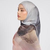 Hijab long en modal à impression numérique de qualité supérieure, logo personnalisé, fabrication OEM ODM pour femmes musulmanes adultes, respirant, marque