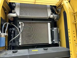 รถขุดไฮดรอลิกไฮบริด Komatsu HB205 มือสอง รถขุด Komatsu มือสอง รุ่น komatsu pc200 ประหยัดพลังงานและเป็นมิตรต่อสิ่งแวดล้อม - Product Image 6