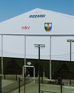 Carpa de aluminio Axa Italy para cancha de pádel con techo, carpa para eventos deportivos en venta - Product Image 1
