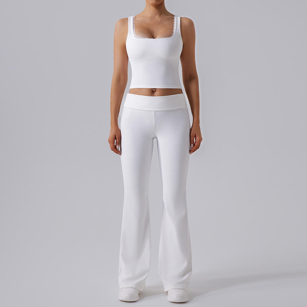 เสื้อกั๊ก+กางเกงสีขาว