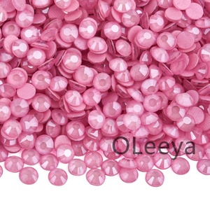OLeeya A4 - Pedrería Termoadhesiva de Vidrio de Calidad en Colores Rosa Mocha con Pegamento Fuerte para Decoración de Vestidos y Lazos - Product Image 2