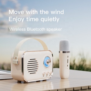 Altavoz Y Bocina Altavoz De Karaoke Sonido claro Karaoke inalámbrico Altavoz <span class=keywords><strong>Bluetooth</strong></span> barato con micrófono para fiesta familiar Ktv - Product Image 2