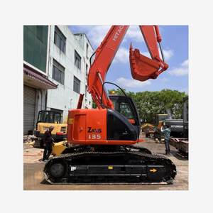 Oferta Especial: Excavadora Hidráulica de Cadenas Hitachi ZX135 de 13.5 Toneladas, 100% Original de Japón, Usada, con Motor y Bomba de Engranajes - Product Image 5