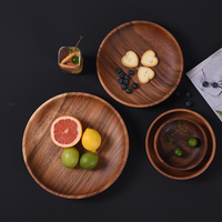 Assiette en bois au design classique écologique, chargeurs de pizza en bois naturel pour restaurants et fêtes