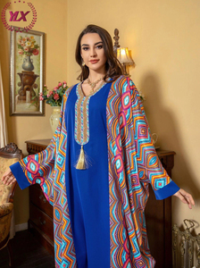 2025 nouvelle <span class=keywords><strong>robe</strong></span> de <span class=keywords><strong>caftan</strong></span> ethnique de style, <span class=keywords><strong>robe</strong></span> islamique ample pour les femmes de grande taille avec chemisier à fleurs imprimé - Product Image 2
