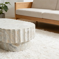 Table basse ovale en travertin de luxe |   Meubles de salon