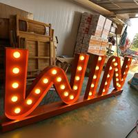 Panneau publicitaire LED extérieur personnalisé à bas prix, grandes lettres LED lumineuses, enseigne en métal et acrylique rétroéclairée RGB, logo publicitaire pour boutique