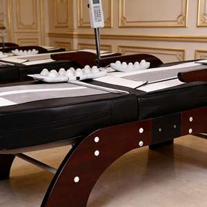 Lettino Massaggiante Riscaldato in Giada di Design Coreano con Rulli in Pietra Naturale, Terapia, Programmi Automatici e Telecomando per Massaggio Completo del Corpo - Product Image 2