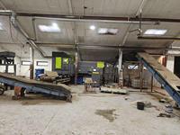 Machine de broyage de métaux certifiée CE pour les déchets de boîtes en aluminium, les cartes de circuits imprimés et les filtres à huile