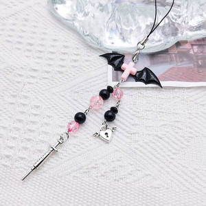 हस्तनिर्मित धातु फोन श्रृंखला चार्म्स स्ट्रैप गोथिक अंधेरे शैली राक्षस चमगादड़ पंख सीरिंज दिल लॉक शांत लड़की कीचेन हेलोलीन उपहार - Product Image 3