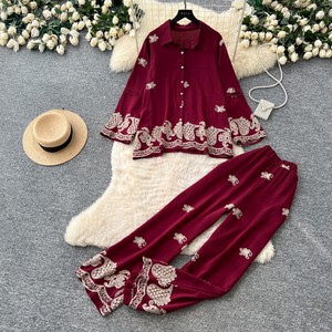 Conjunto de 2 piezas estilo vintage de otoño para mujer, top con cuello polo y traje estampado, venta al por mayor - Product Image 3