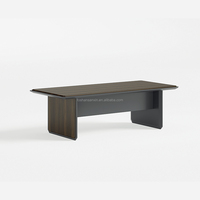 Style nordique 20 personnes en forme de bateau combinaison de prise gratuite de luxe de grande table de conférence avec des chaises ensemble 4 boîte de gestion
