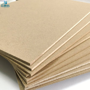 Panneau MDF brut de haute qualité avec surface en placage de bois, résistant à l'humidité, classe E1, design moderne pour utilisation dans le salon - Product Image 5