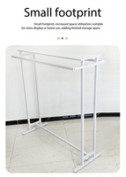 Expositor de Ropa Metálico Resistente con Diseño de Doble Barra y Doble Fila, Estilo Isla, para Tiendas de Ropa