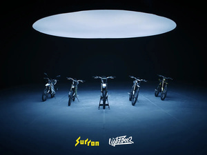 Commandez la moto tout-terrain électrique Surron Light Bee <span class=keywords><strong>2</strong></span> 2026, modèle original, avec suspension intégrale, moto tout-terrain électrique Light Bee <span class=keywords><strong>2</strong></span>.0, VTT électrique Sur Ron - Product Image 2