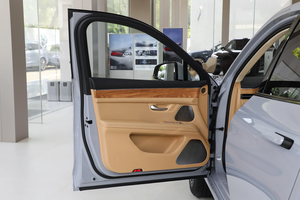 Véhicule électrique pur chinois <span class=keywords><strong>SERES</strong></span> Aito M5 Nouveau SUV <span class=keywords><strong>5</strong></span> places 80 kWh Batterie - Product Image 2