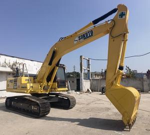 Parfait état de fonctionnement Pelleteuse sur chenilles de terrassement PC200-8 Komatsu Pelleteuse à PC200-8 en vente - Product Image 3