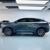Voiture d'occasion de haute qualité 2024 Changan UNI-K 2.0T 2WD Édition Globale LHD SUV intermédiaire en stock Vente en gros et au détail