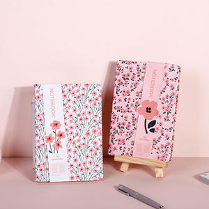 Cuaderno de <span class=keywords><strong>Tapa</strong></span> <span class=keywords><strong>Dura</strong></span> con Diseño Creativo de Dibujos Animados, Páginas Rayadas, A5, Cuaderno de Cuero Floral - Product Image 3